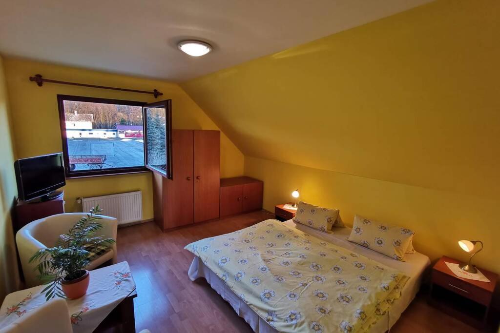Apartmán Adrianka Turčianske Teplice Exterior foto